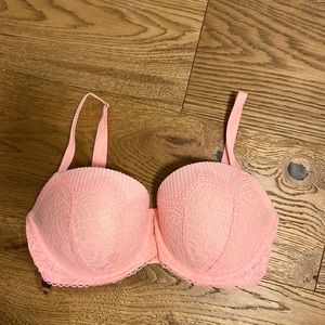 32DDD VS pink with ivory underlay bra